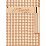 Vue de face du briquet S.T. Dupont Ligne 2, finition pointe de microdiamant rose, un modèle élégant et exclusif.