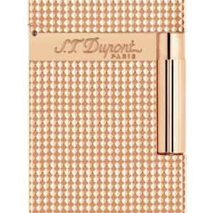 Vue de face du briquet S.T. Dupont Ligne 2, finition pointe de microdiamant rose, un modèle élégant et exclusif.