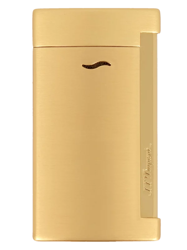 Vue de face du briquet S.T. Dupont Slim 7, finition doré brossé, un accessoire de luxe fin et élégant.