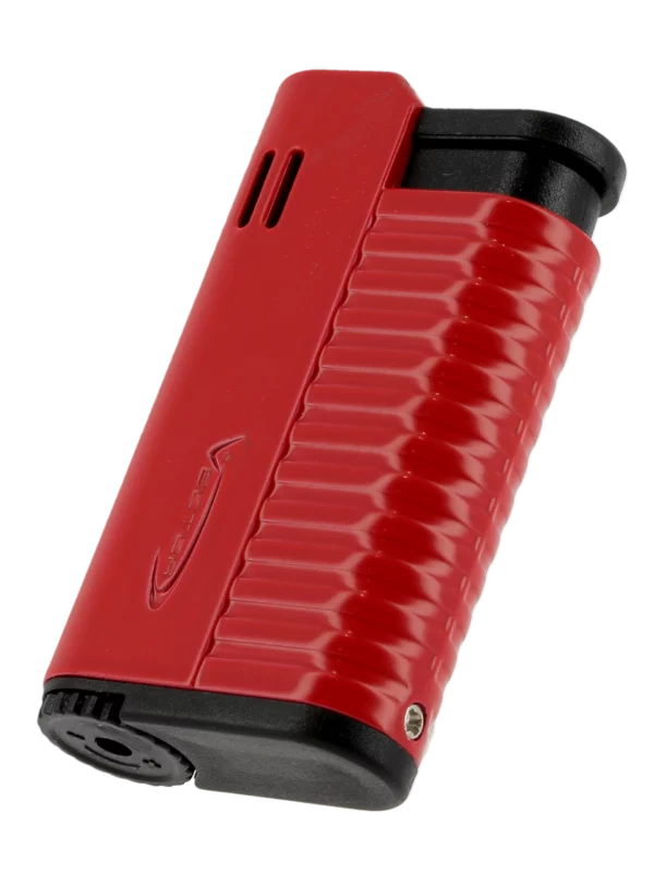 Briquet Vector Hammer rouge mat, vue trois quarts - Accessoire élégant.