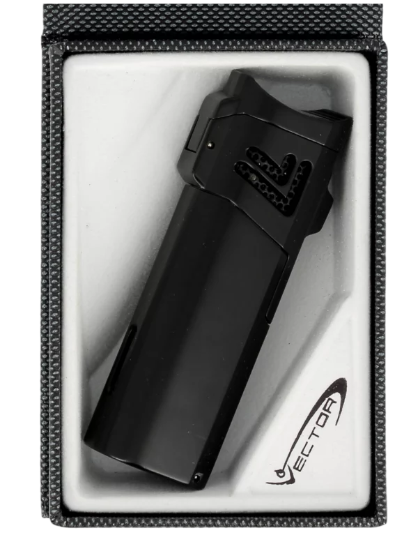 Briquet Vector Quattro noir mat en boîte - Accessoire moderne pour cigares.