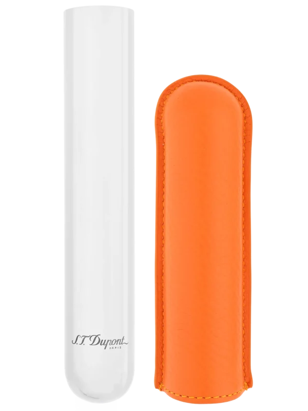 Vue ouverte de l’étui à cigares S.T. Dupont simple, en cuir grainé pleine fleur et métal chrome orange, un accessoire raffiné et fonctionnel.