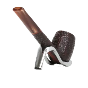 Pipe Savinelli Esploratore Boscaiolo 803 sur support, vue arrière, forme droite, finition rustique, filtre 3 mm - A La Civette.