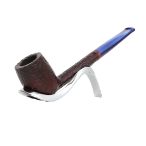 Pipe Savinelli Esploratore Marinaïo sur support, vue trois quarts, finition rustique, forme droite, filtre 3 mm - A La Civette.