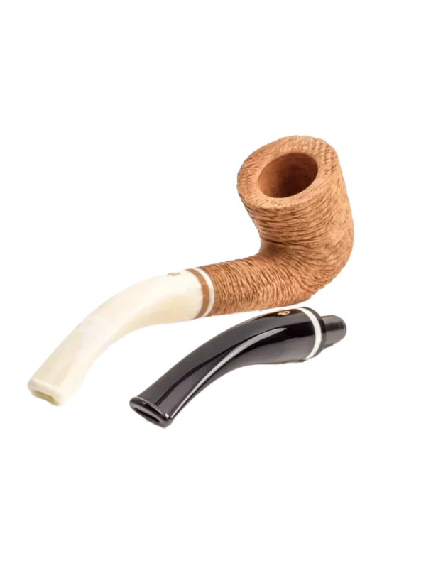 Pipe Savinelli Lino 611 en vue arrière avec tube, forme courbée, finition rustique, filtre 9 mm - A La Civette.