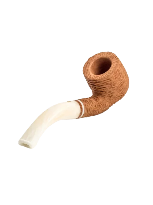 Pipe Savinelli Lino 622 en vue arrière, forme courbée, finition rustique, filtre 9 mm - A La Civette.