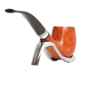 Pipe Savinelli Minerva Liscia sur support, vue arrière, forme courbée, finition naturelle, filtre 9 mm - A La Civette.