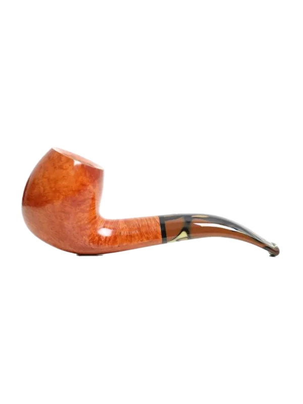 Pipe Savinelli Paloma 677 en vue de profil, forme courbée, finition naturelle, filtre 9 mm - A La Civette.