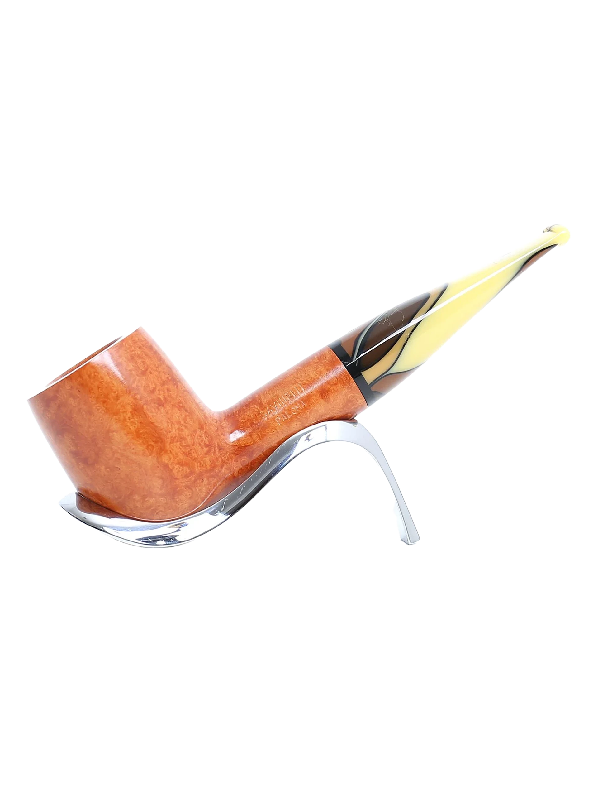 Pipe Savinelli Paloma sur support, vue de profil, forme droite, finition naturelle, filtre 9 mm - A La Civette.