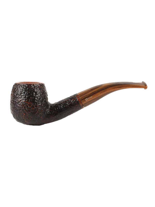 Pipe Savinelli Tundra en vue de profil, forme courbée, finition naturelle, filtre 9 mm - A La Civette.