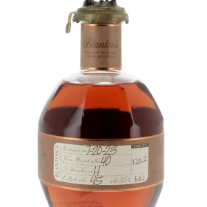 Bouteille face du Whisky Blanton’s Bourbon Straight From The Barrel – A La Civette Paris
