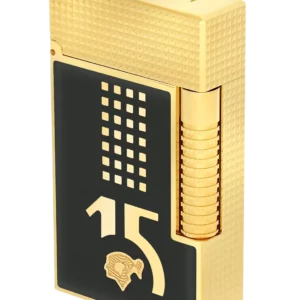 Briquet S.T. Dupont Le Grand Dupont Behike noir – Vue trois quarts fermé – Élégance pour amateur de cigares