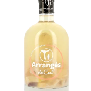 Vue de face de la bouteille de rhum Ti Ced' Litchi Tangelolo – Spiritueux premium aux fruits exotiques