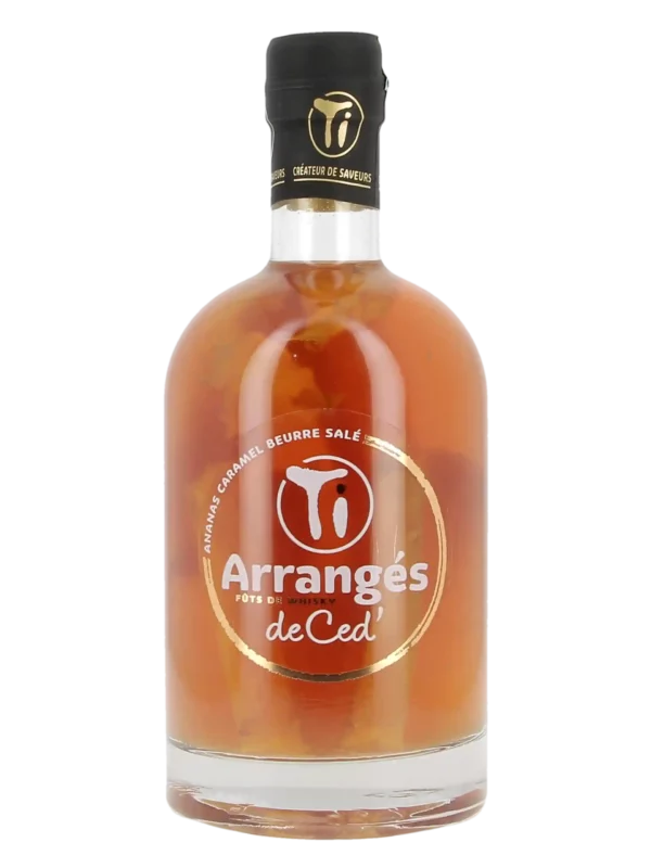 A-La-Civette-Spiritueux-Rhum-Ti-Ced-Ti-arrangé-ananas-caramel-beurre-sale-face Vue de face de la bouteille de rhum Ti Ced' Ananas Caramel Beurre Salé – Rhum arrangé original et savoureux