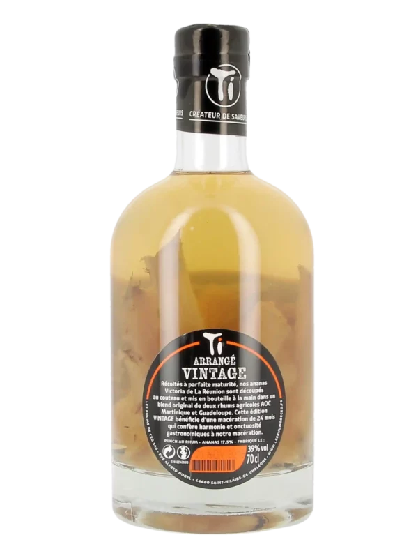 Vue arrière de la bouteille de rhum Ti Ced' Vintage Ananas Victoria – Rhum arrangé vieilli premium
