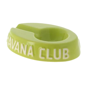 Cendrier Havana Club Egoista vert anis en vue trois quarts – Accessoire élégant pour cigare