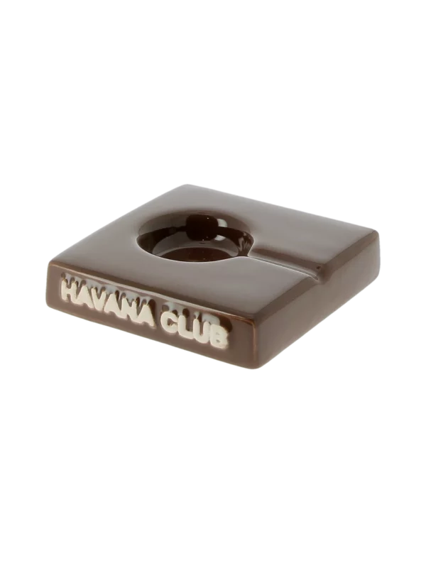 Cendrier Havana Club Solito coloris havane en vue trois quarts – Accessoire pour cigare au style vintage