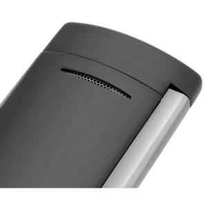 Briquet S.T. Dupont Minijet gunmetal brossé – gros plan sur la finition