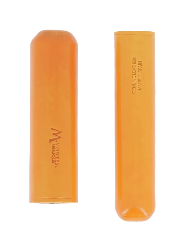 Étui à cigare Montes Amsterdam simple en cuir orange – ouvert, accessoire pratique et raffiné.