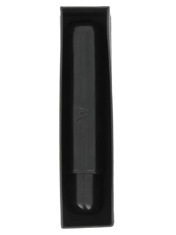 Étui à cigare Montes Londres simple en cuir noir – avec sa boîte, accessoire haut de gamme.