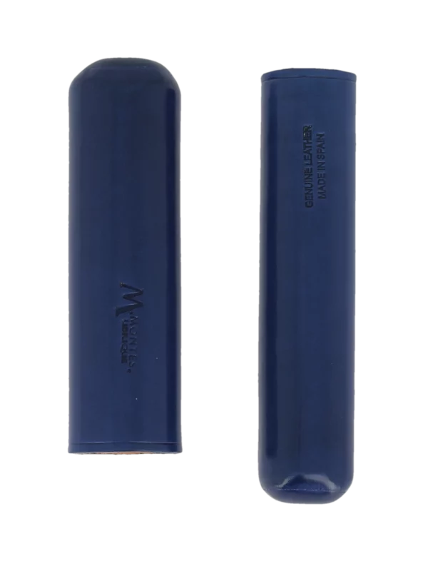 Étui à cigare Montes Monaco simple en cuir bleu marine – ouvert, accessoire haut de gamme.