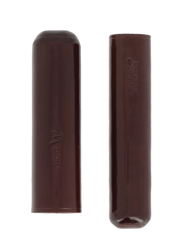 Étui à cigare Montes Vienne simple en cuir marron foncé – ouvert, accessoire pratique et raffiné.