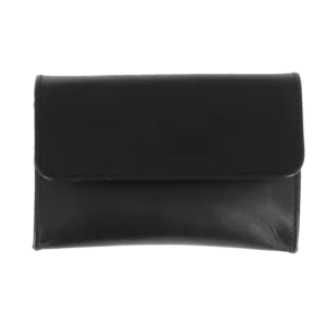 Vue de face de la blague à tabac Chacom CC018 noire – Accessoire pour pipe vendu par A La Civette
