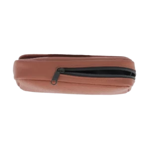 Dessous de la blague à tabac Dunhill cuir terracotta format étui – Accessoire pipe premium chez A La Civette
