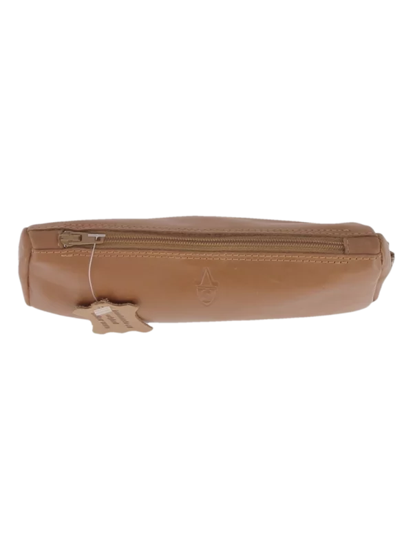 Vue dessus de la blague à tabac Savinelli vintage cuir camel – Accessoire à pipes chez A La Civette