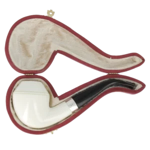 Pipe Levent écume de mer sculptée à la main – n°1 forme Bulldog courbée finition polie filtre 3 mm, présentée dans sa boîte.