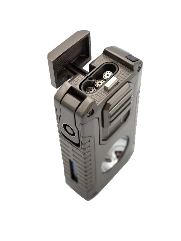 Vue du dessus du briquet Mantis Omni multifonction gris en position ouverte – accessoire premium A La Civette.