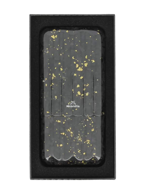 Étui à cigares Mantis LuxForge gold triple présenté dans sa boîte – accessoire de luxe chez A La Civette Paris.