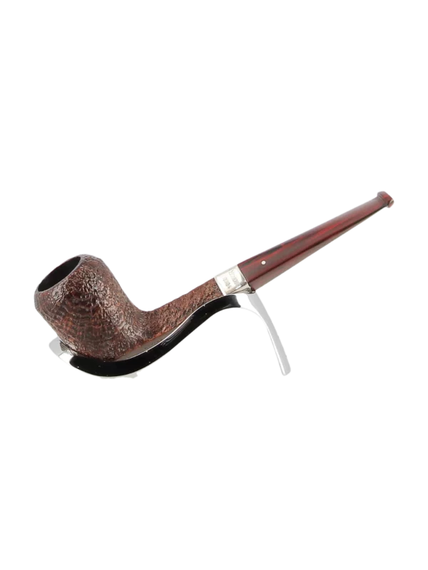 Pipe Dunhill Houdini Cumberland 15/35 forme droite, finition sablée avec filtre 3 mm – Vue de profil sur support – A La Civette Paris.