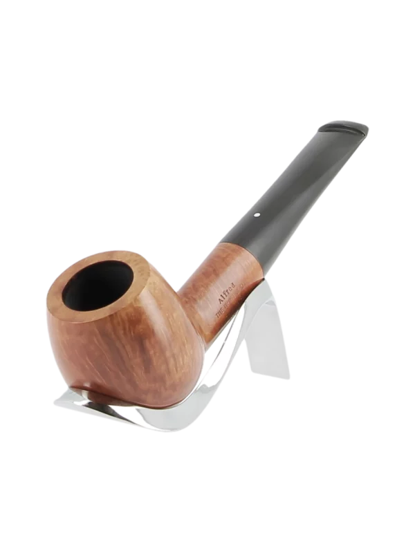 Pipe Dunhill Root Briar 1 Étoile forme droite apple, finition naturelle avec filtre 3 mm – Vue trois quarts sur support – A La Civette Paris.