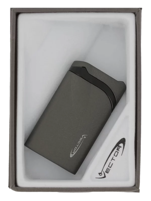 Briquet Vector Ultra crackle gris mat dans sa boîte – Accessoire à cigares de prestige chez A La Civette