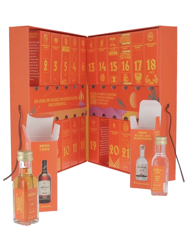 Calendrier de l’Avent rhum 2025 La Bibliothèque du Rhum Édition 2 ouvert avec boîtes visibles – Dégustation de rhums rares chez A La Civette