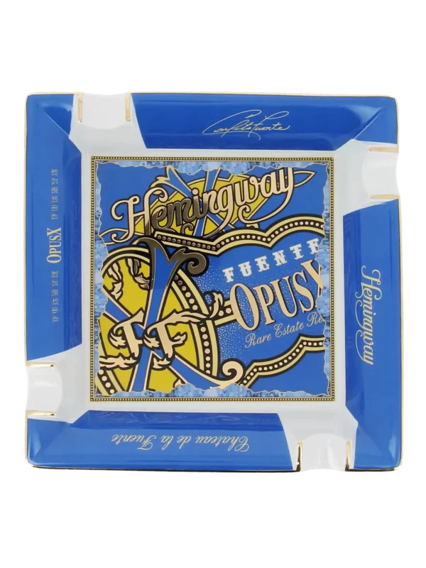 Face du cendrier Elie Bleu Fuente Opus X Hemingway bleu – Accessoire de luxe pour cigares proposé par A La Civette