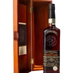 A La Civette vins et spiritueux Rhum Saint James rhum vieux agricole single cask millésime 1999 boîte ouverte bouteille face