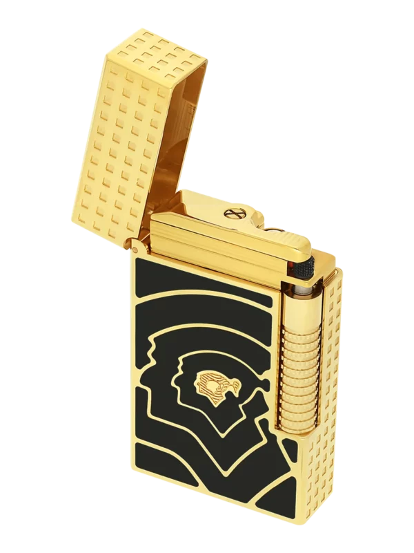 Briquet S.T. Dupont Le Grand Dupont Cohiba 60 noir trois-quarts ouvert, accessoire à cigares de luxe proposé par A La Civette.