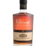 A La Civette Vins et spiritueux, Rhum Clément rhum vieux agricole 10 ans, bouteille face, spiritueux haut de gamme.