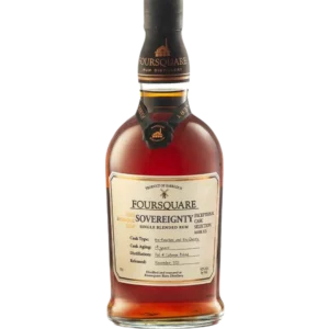 Vue face de la bouteille du rhum Foursquare Sovereignty 14 ans, spiritueux haut de gamme proposé par A La Civette.