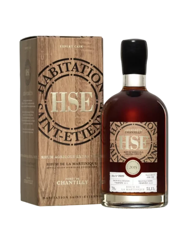 A La Civette vins et spiritueux rhum HSE extra vieux Les Forêts de Chantilly millésime 2015 boîte face bouteille face