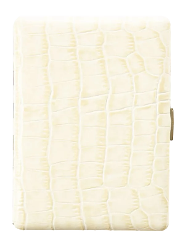 Étui à cigarettes Tsubota Pearl en cuir grainé blanc vu de face, accessoire à cigarettes premium A La Civette