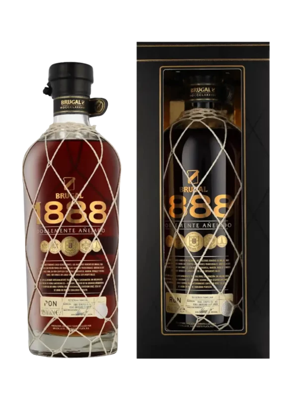 Boîte de présentation du rhum Brugal 1888 Doblemente Añejado et sa bouteille, présentées l'une et l'autre de face