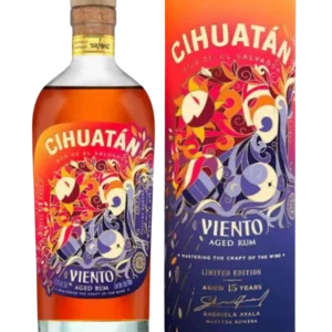 Boîte de présentation du rhum Cihuatán Viento 15 ans accompagnée de sa bouteille, l'une et l'autre de face.