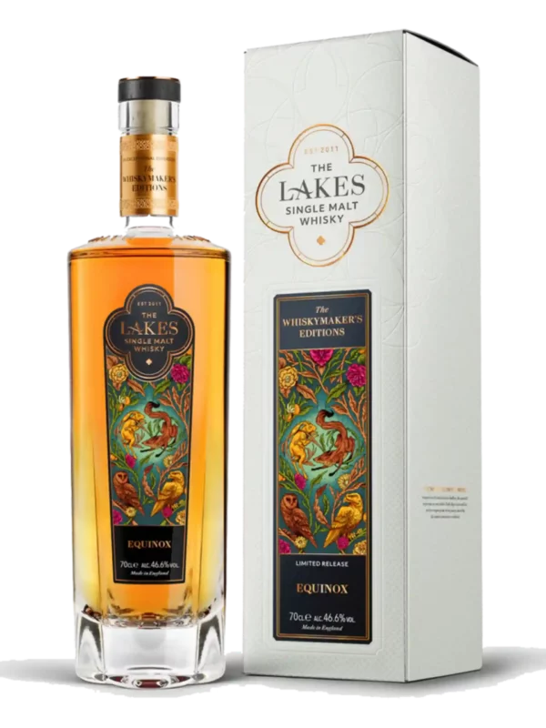 Whisky The Lakes Equinox, bouteille et boîte d'emballage rassemblées et vues chacune de face.