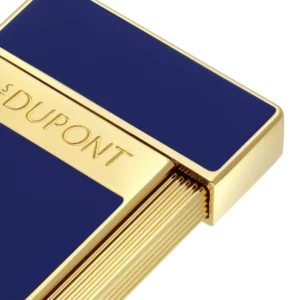 Briquet S.T. Dupont Slimmy laque bleu et doré zoom – Détail laque bleu et finitions dorées